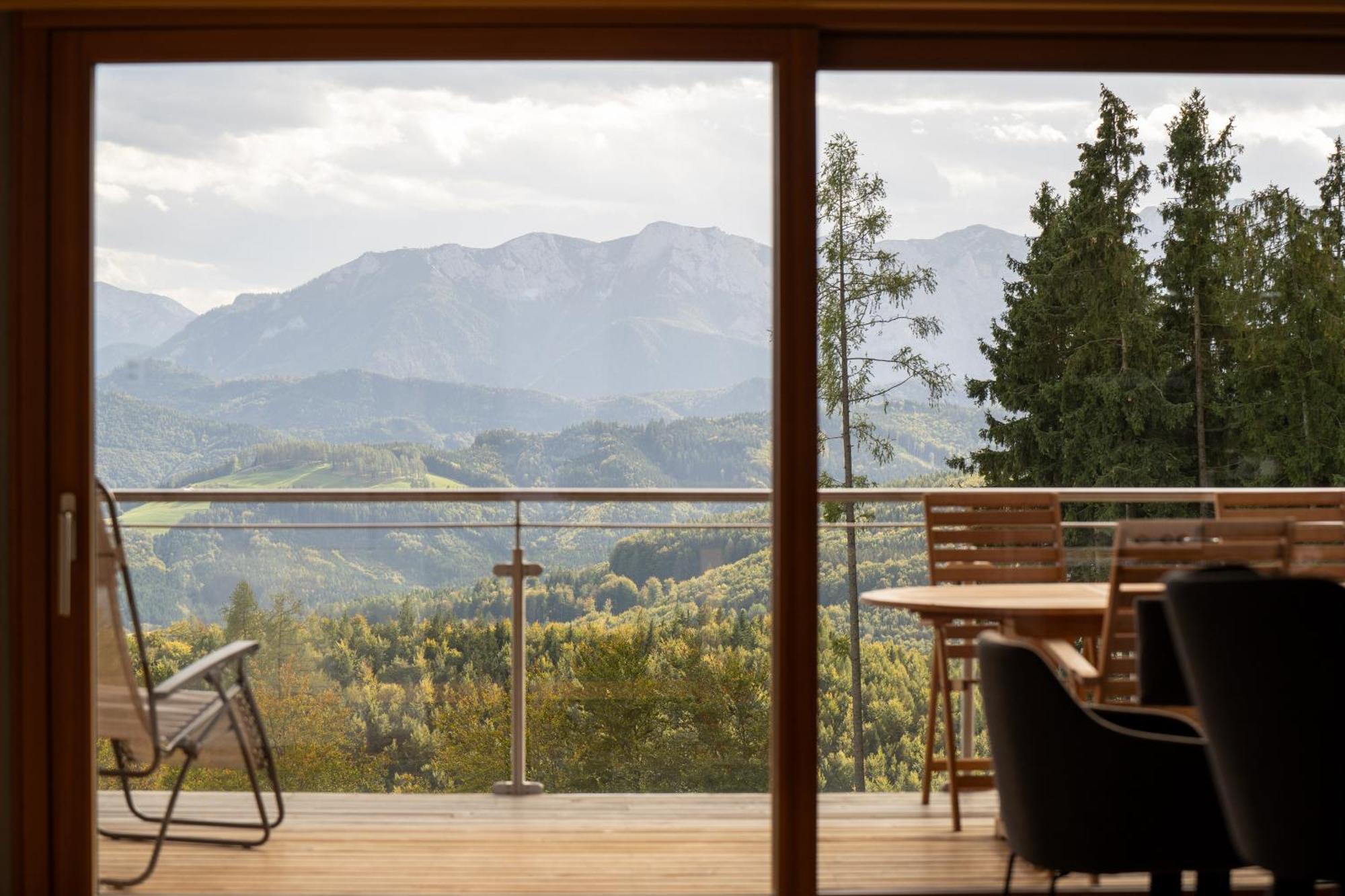 Ferienwohnung Holzhaus Zum Schwarz'n Aurach am Hongar Exterior foto